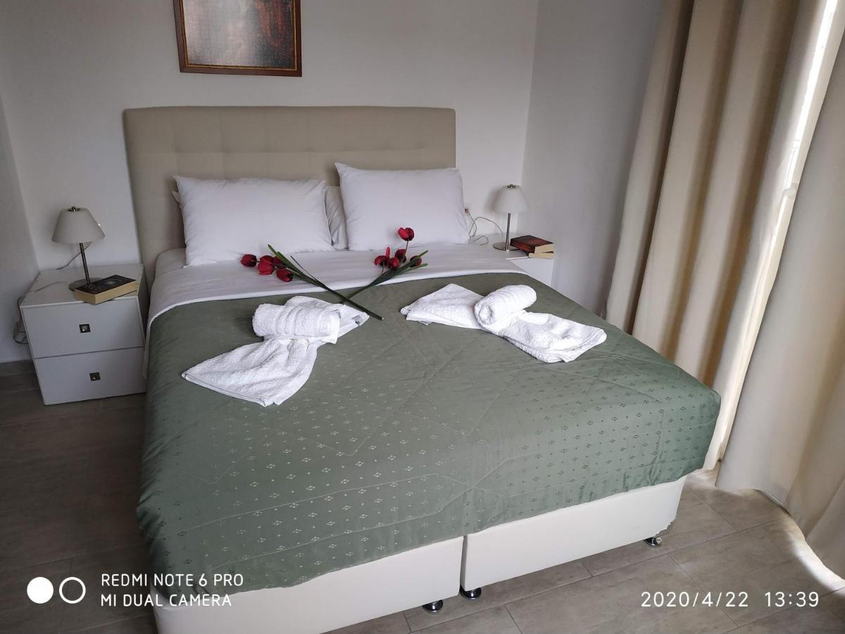 Central Hotel ปาร์กา ภายนอก รูปภาพ